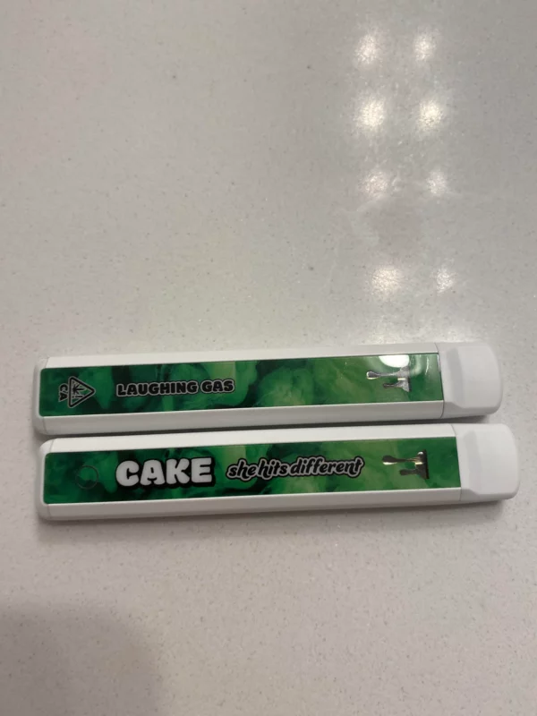 CAKE CARTS THC LAUGHING GAS